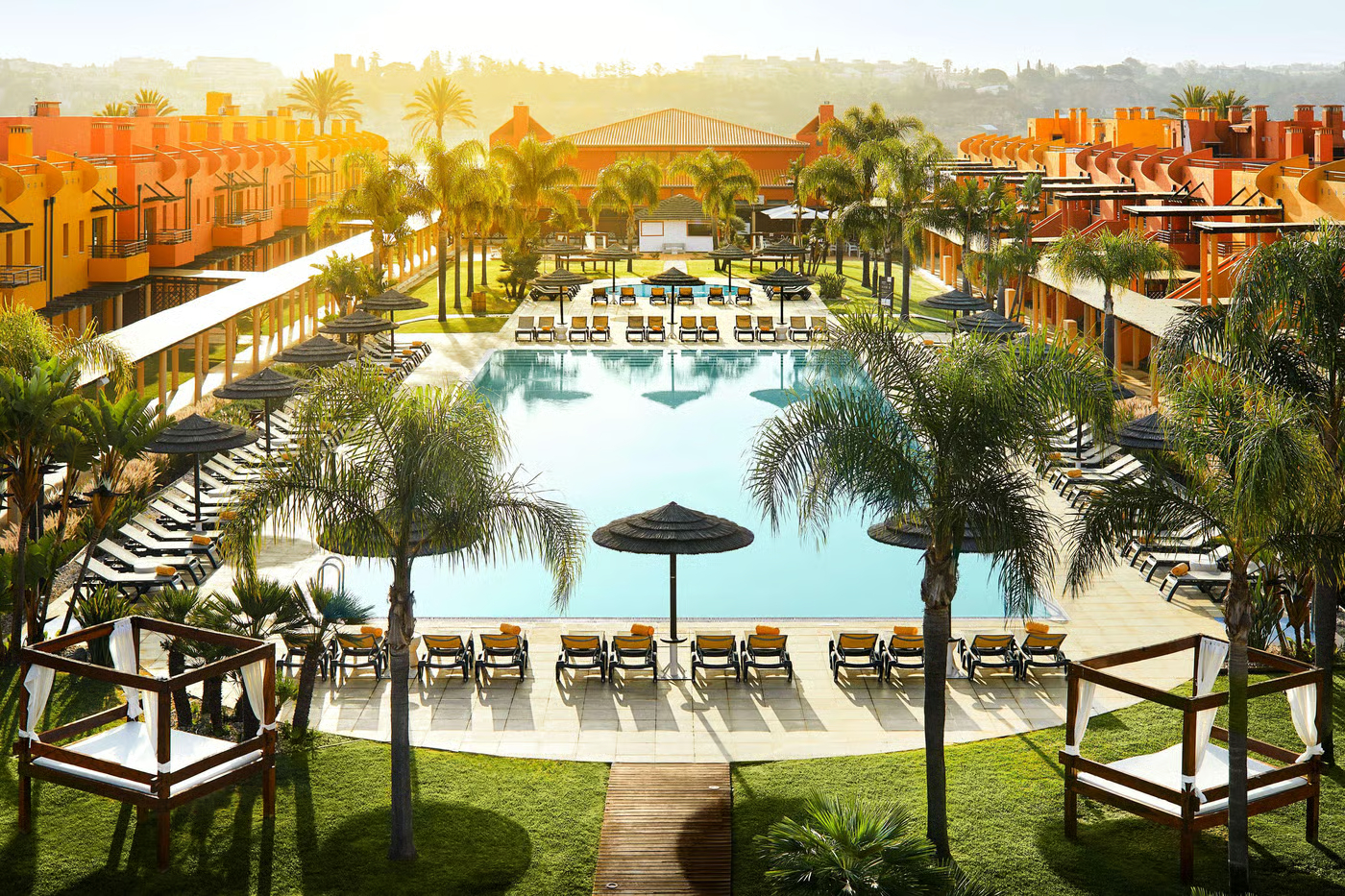 NH Marina Portimão Resort photo 1