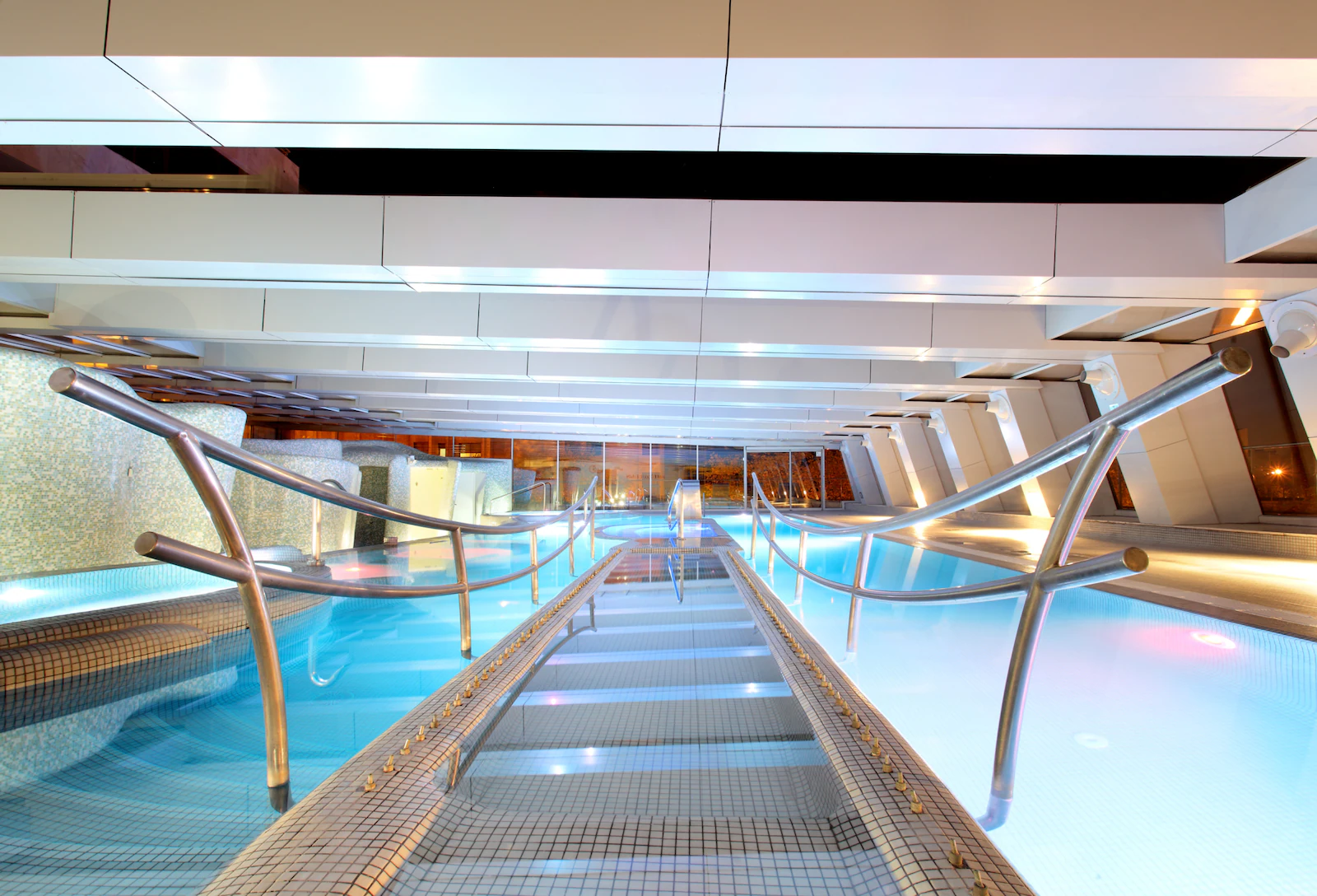 NH Madrid Eurobuilding photo 3