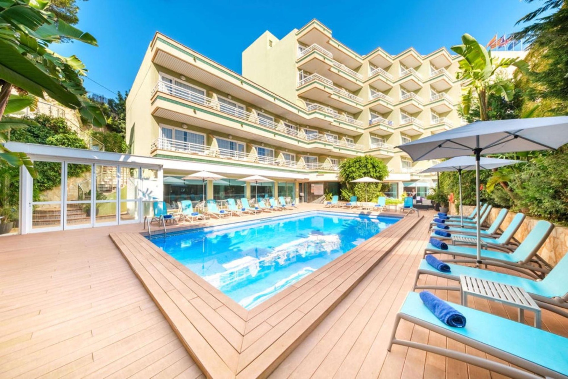 Hotel Agua Beach photo 2