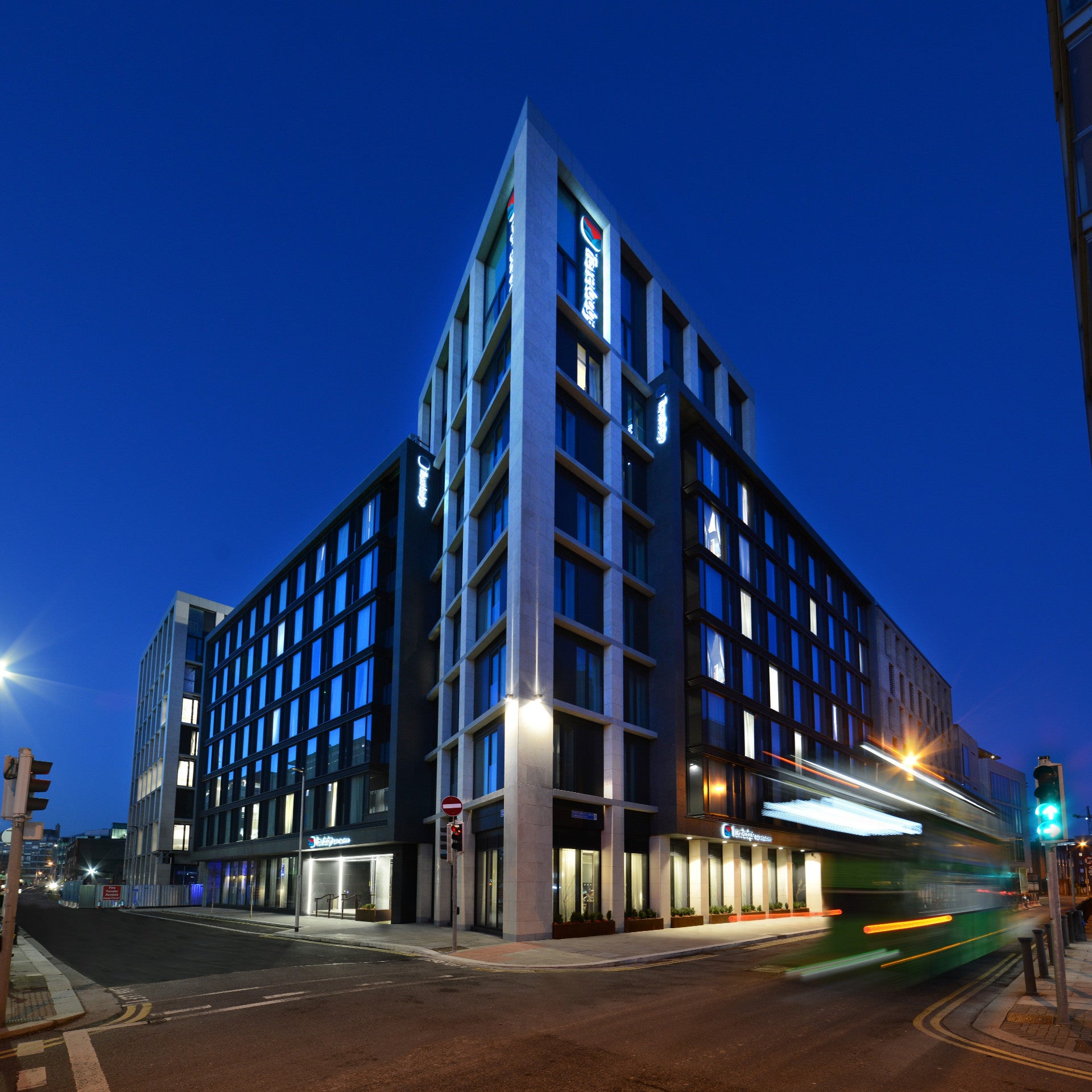 Travelodge Plus Dublin City Centre photo 2