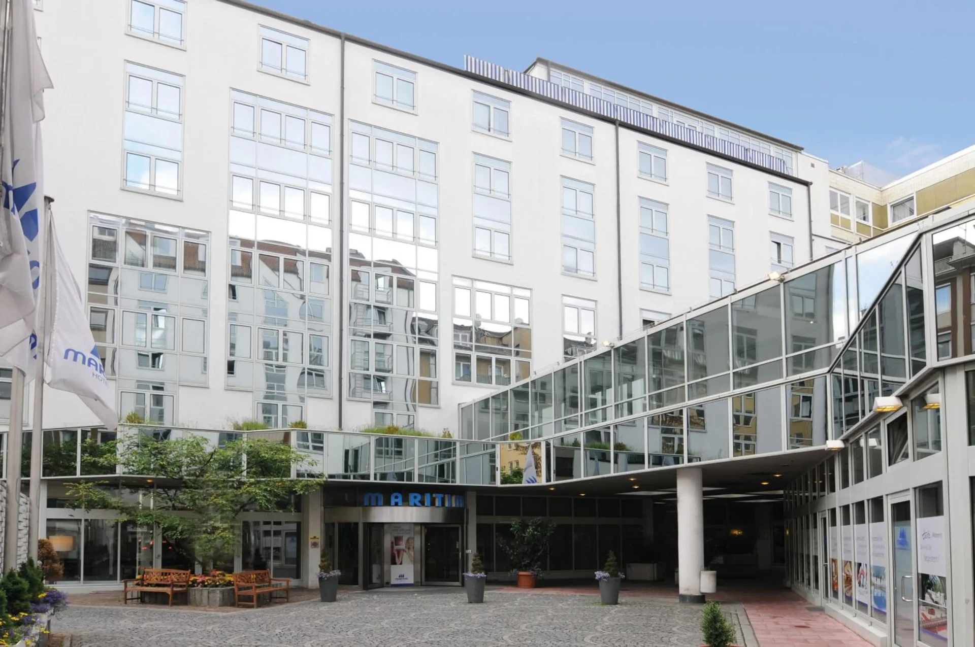 Maritim Hotel München photo 2