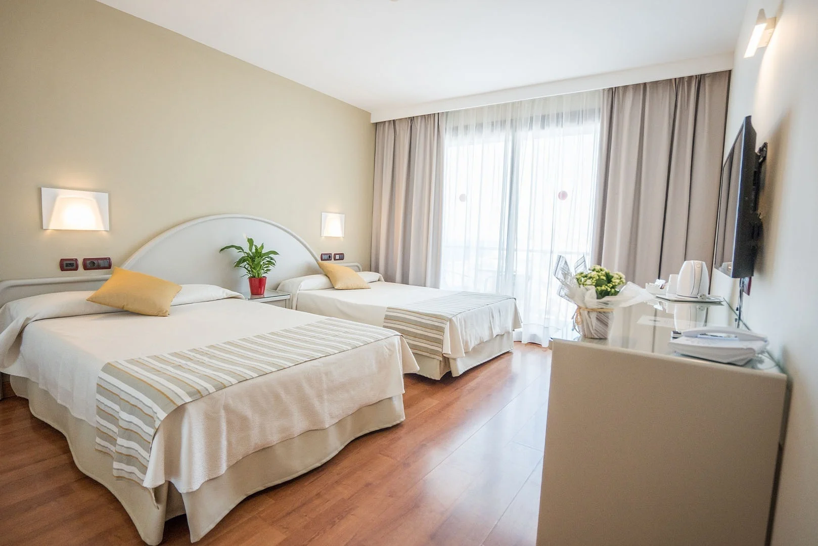 Gran Hotel Costa del Sol photo 3