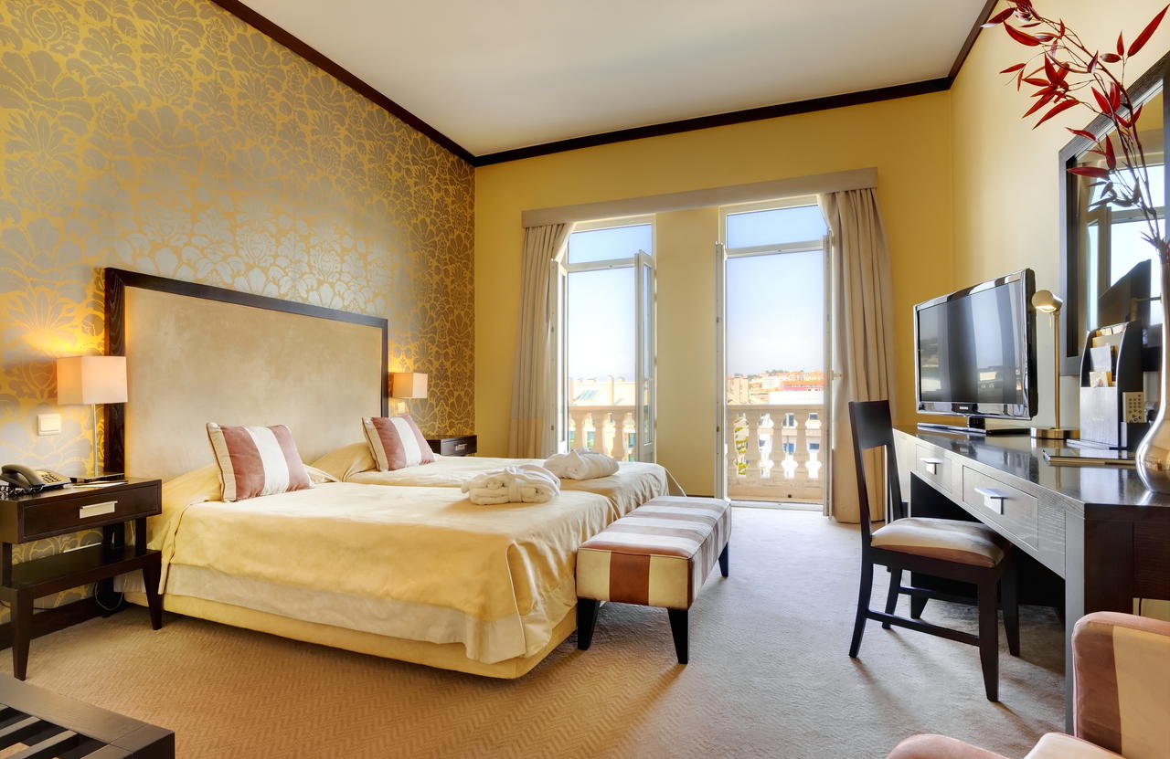 Hotel Inglaterra Estoril photo 2