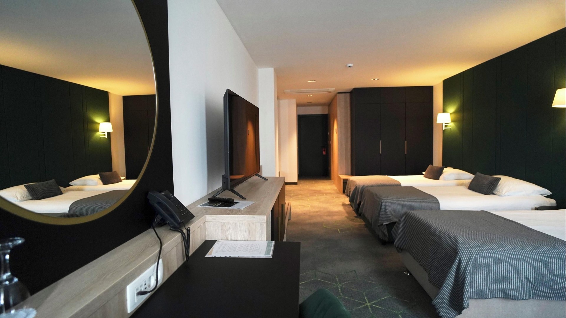 HOTEL DIPLOMAT Zagreb photo 3