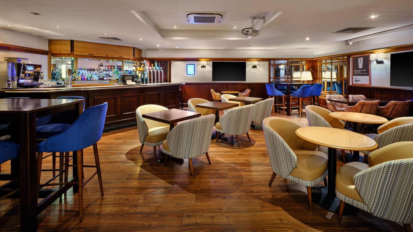 Delta Hotels Swansea photo 4