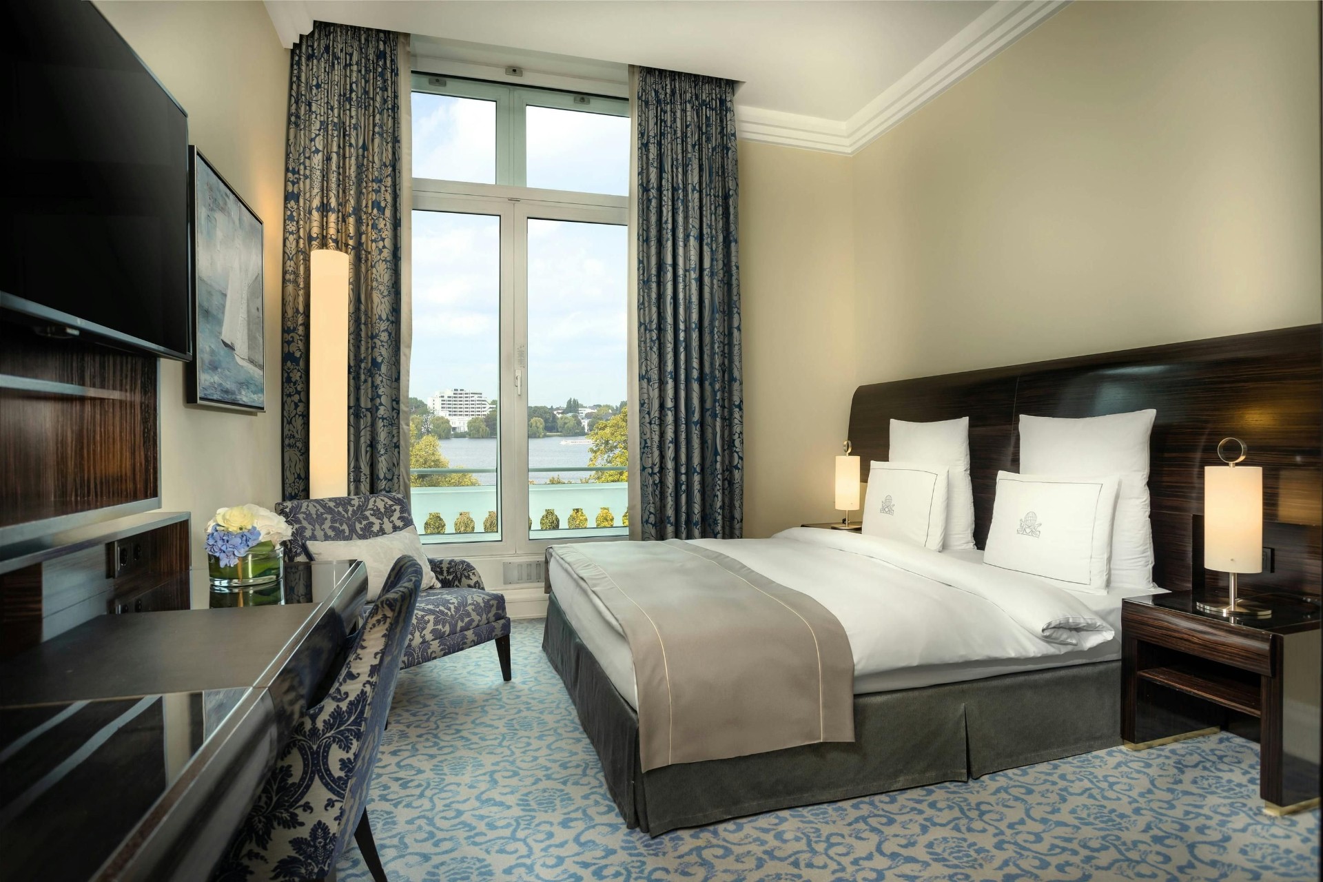 Hotel Atlantic Hamburg, Autograph Collection photo 3