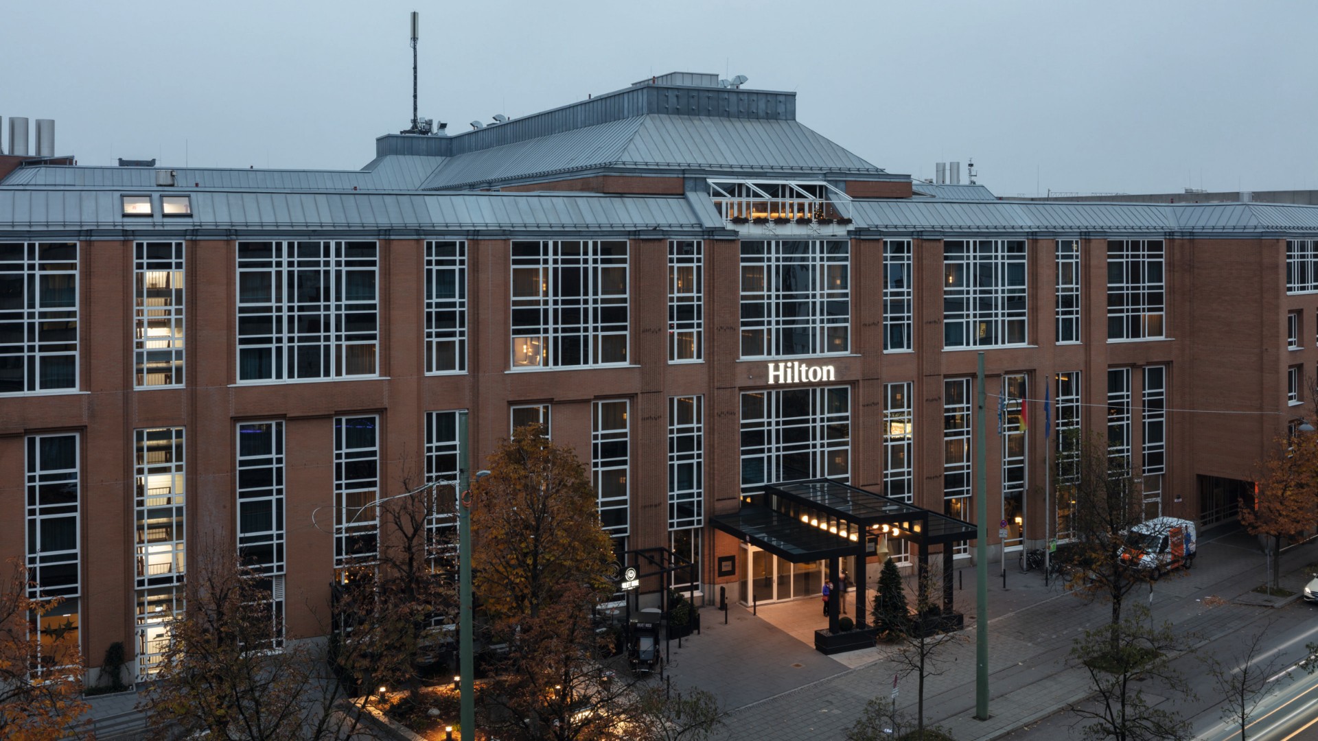 Hilton Munich City photo 2