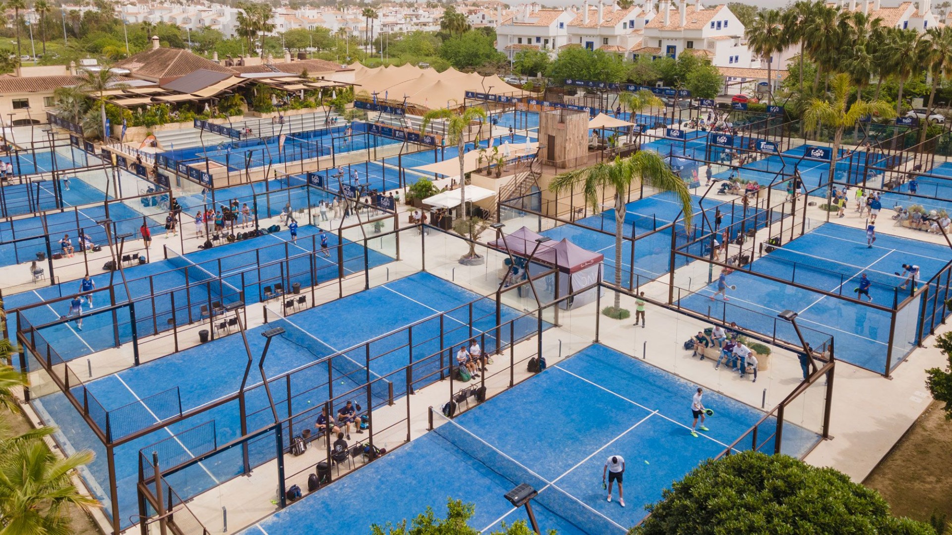 Padel holidays in Costa Del Sol
